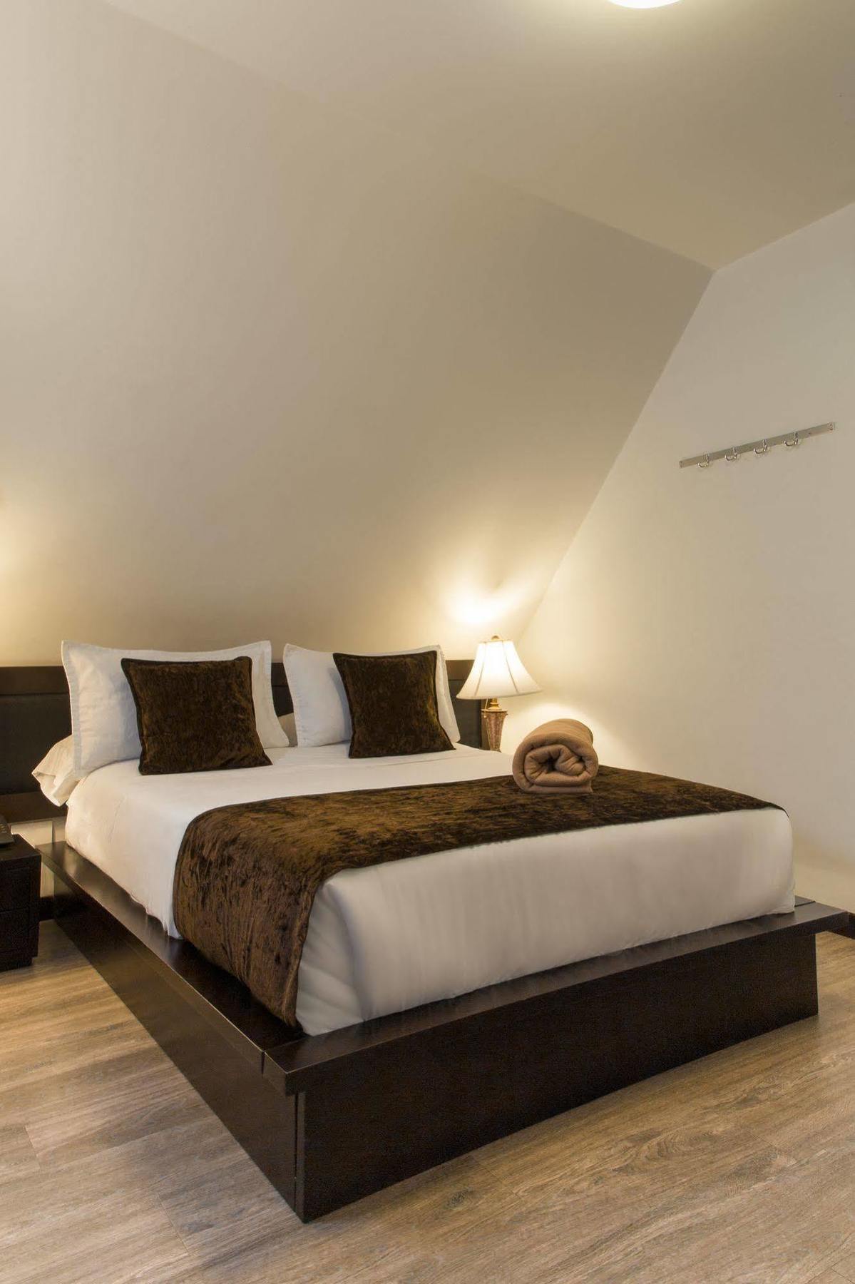 Ayenda 1076 Eco Boutique Bogota Hotel ภายนอก รูปภาพ