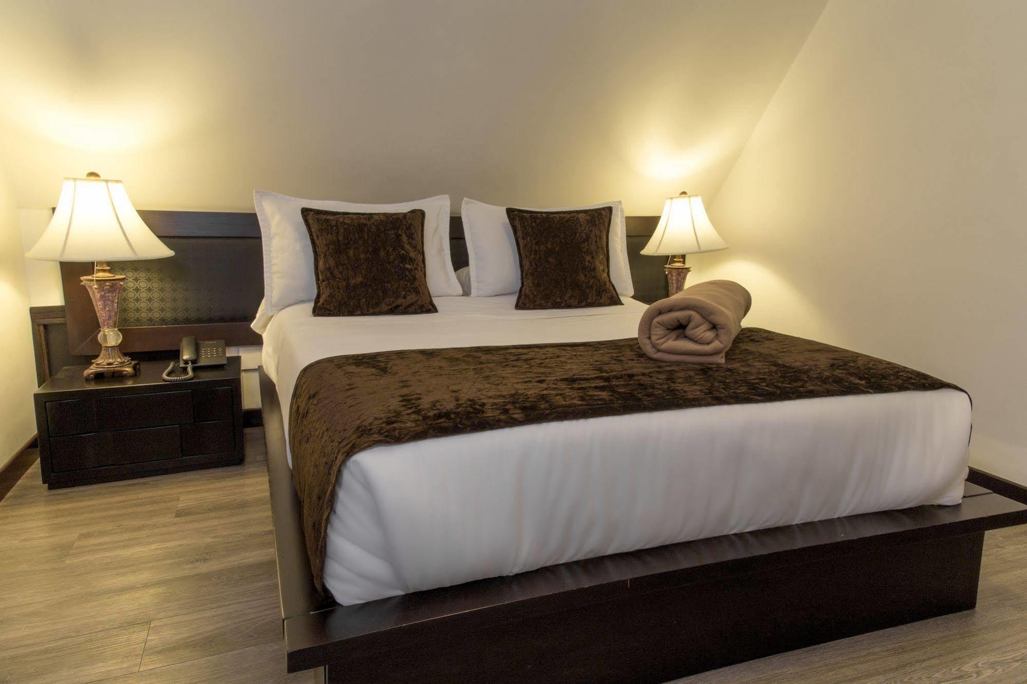 Ayenda 1076 Eco Boutique Bogota Hotel ภายนอก รูปภาพ